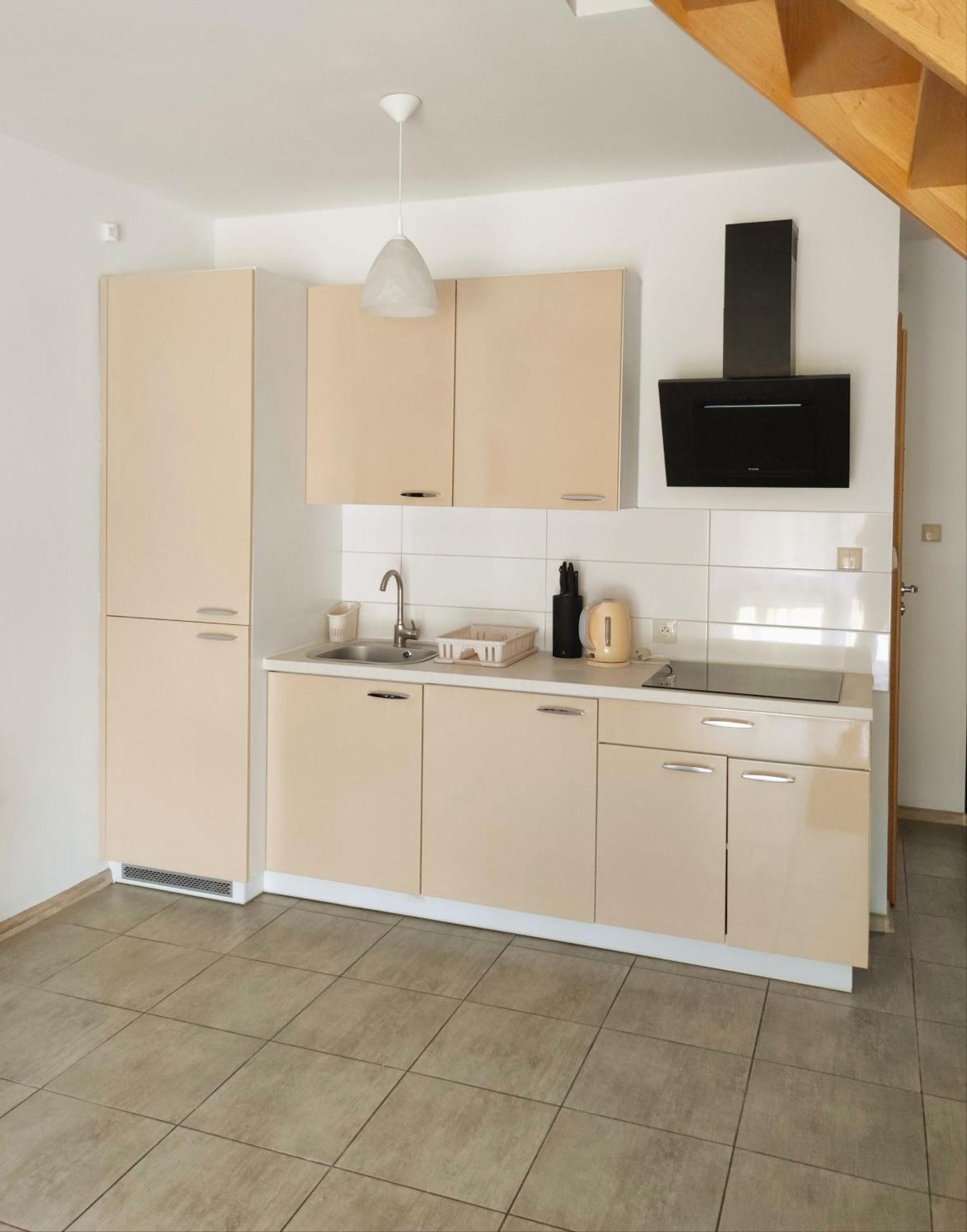 Apartamenty Adrenja Rowy  Exteriör bild